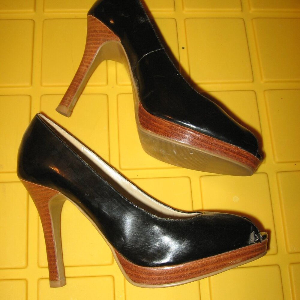 Metro7 Faux Patent Leather Stiletto Heel Peep Toe Pumps Black Women's Size 8